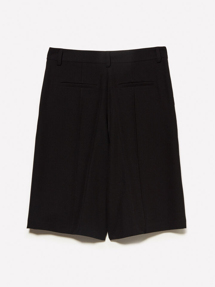 Bermuda neri relaxed fit - pantaloni shorts da donna - Nero | Sisley image number 6